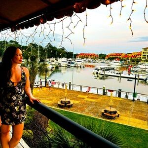 Meet your Posher, Samantha